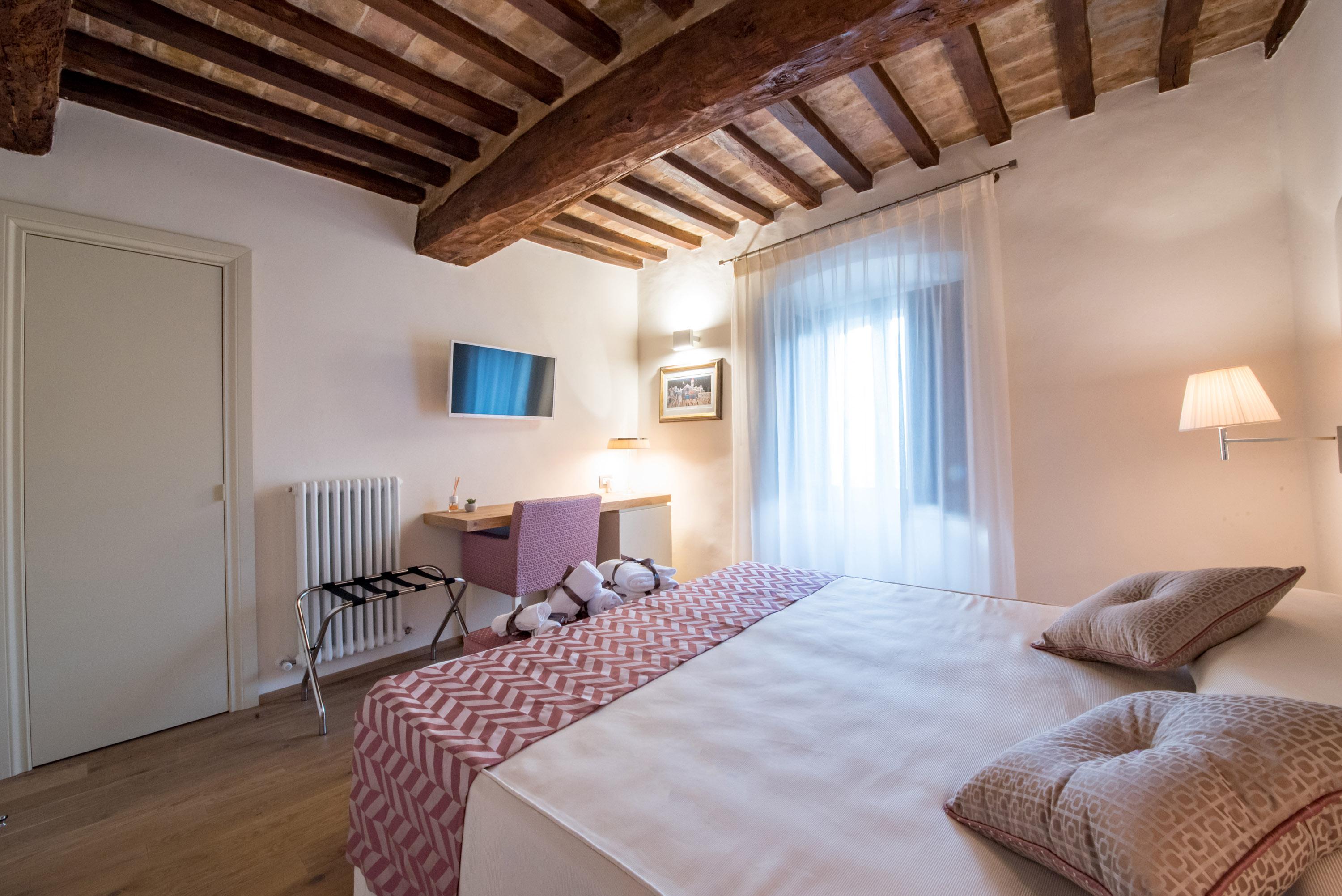 Hotel Il Palazzo Асизи Екстериор снимка