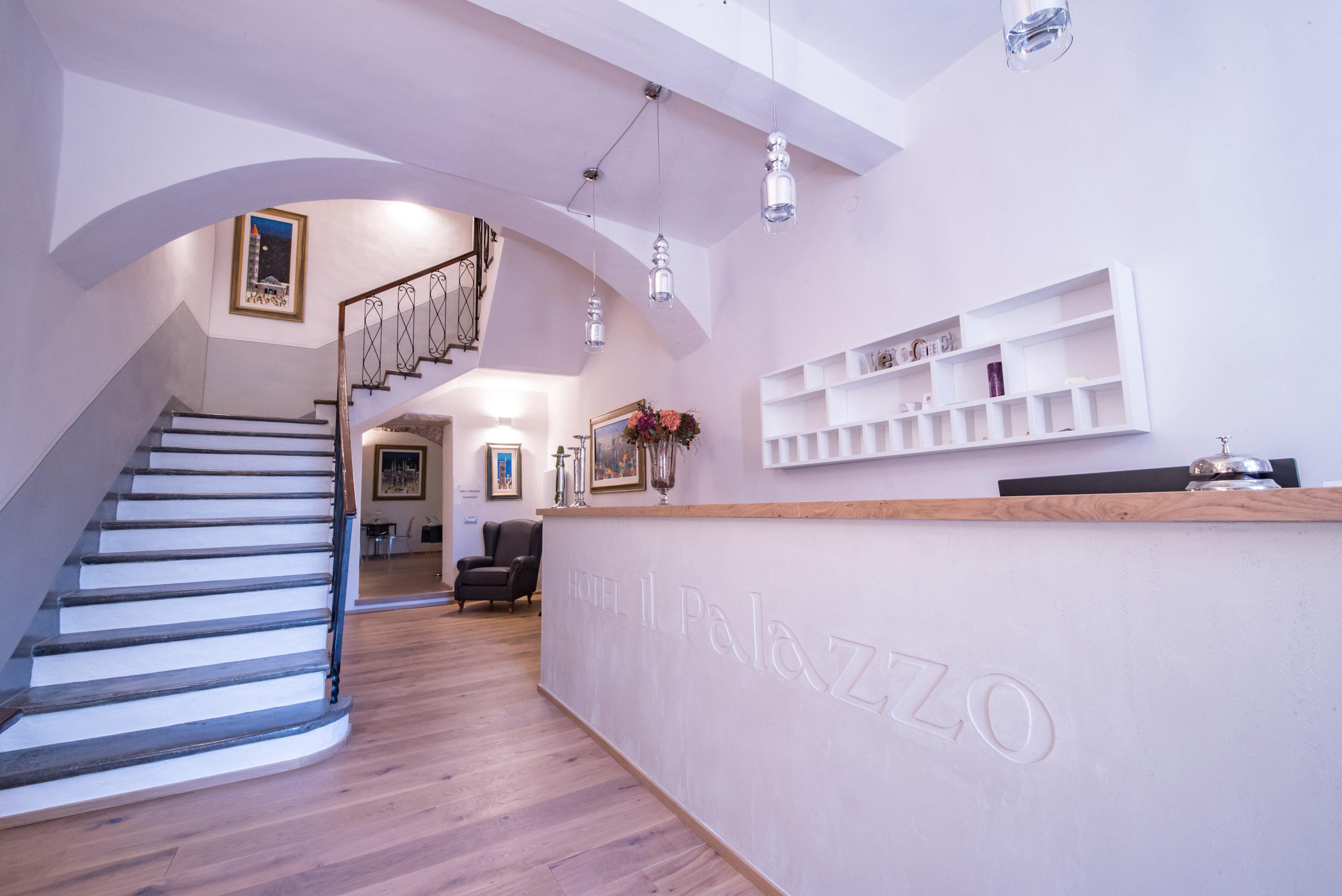 Hotel Il Palazzo Асизи Екстериор снимка
