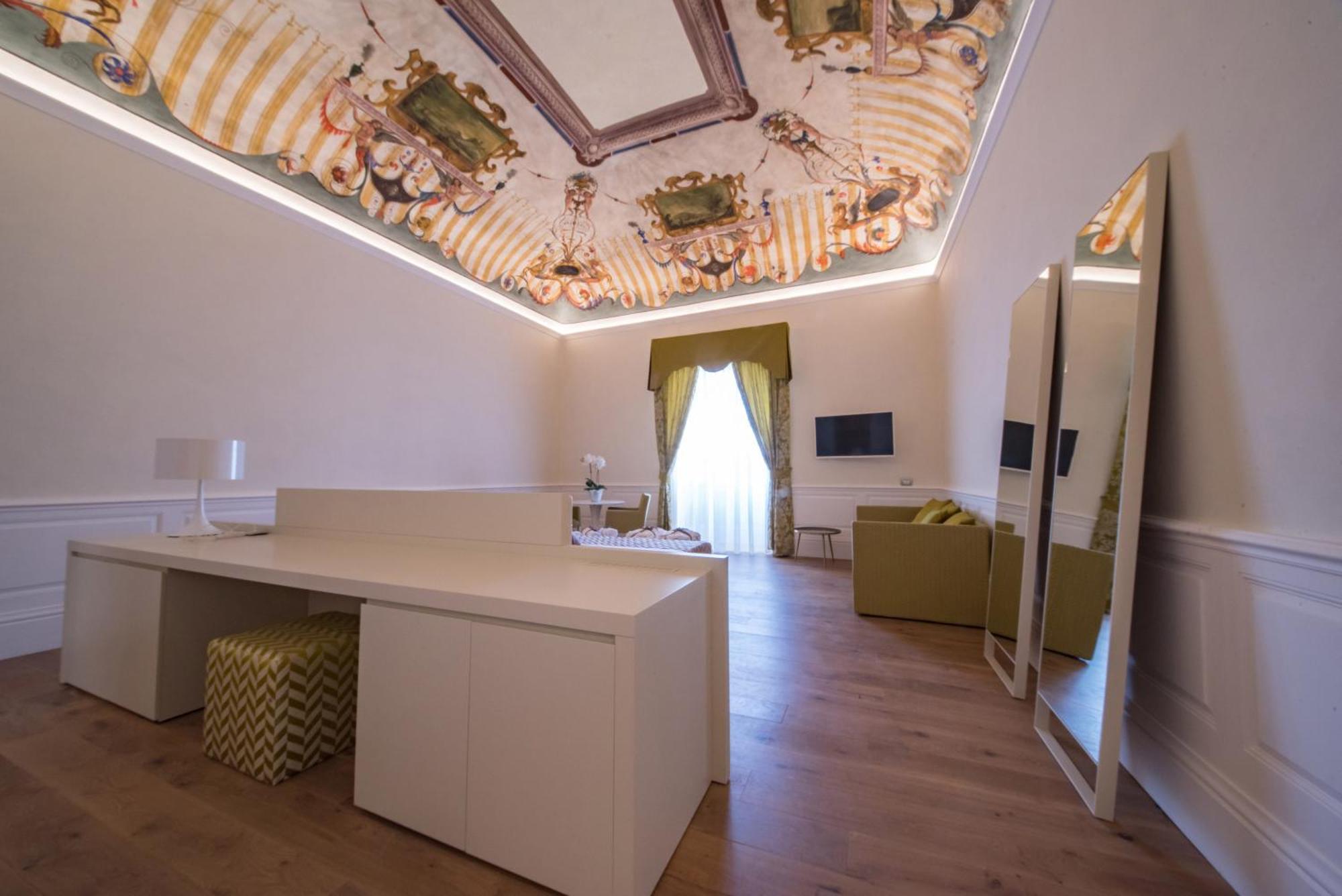 Hotel Il Palazzo Асизи Екстериор снимка