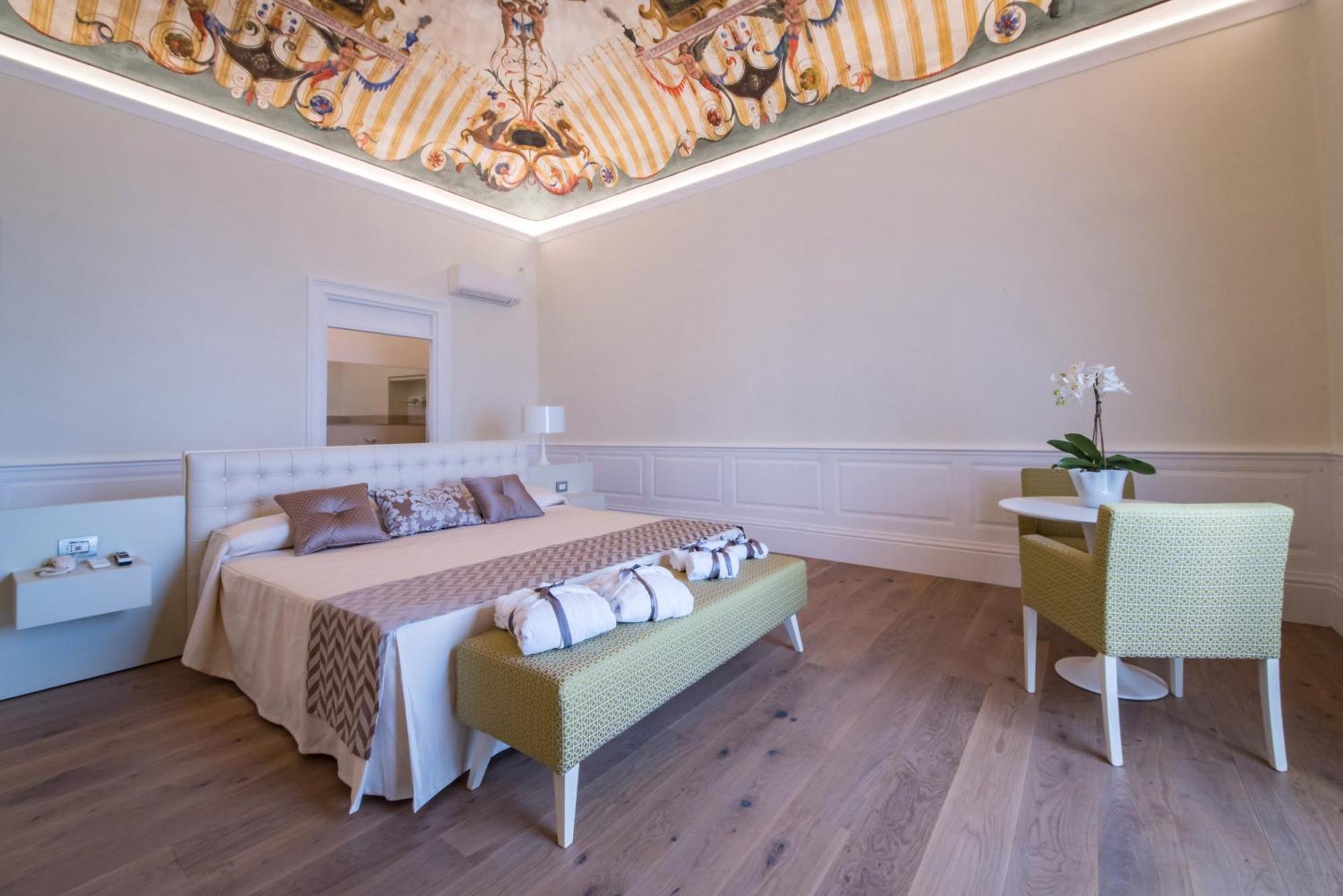 Hotel Il Palazzo Асизи Екстериор снимка